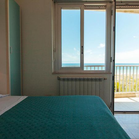 Hotel Perrozzi Vasto Cameră foto