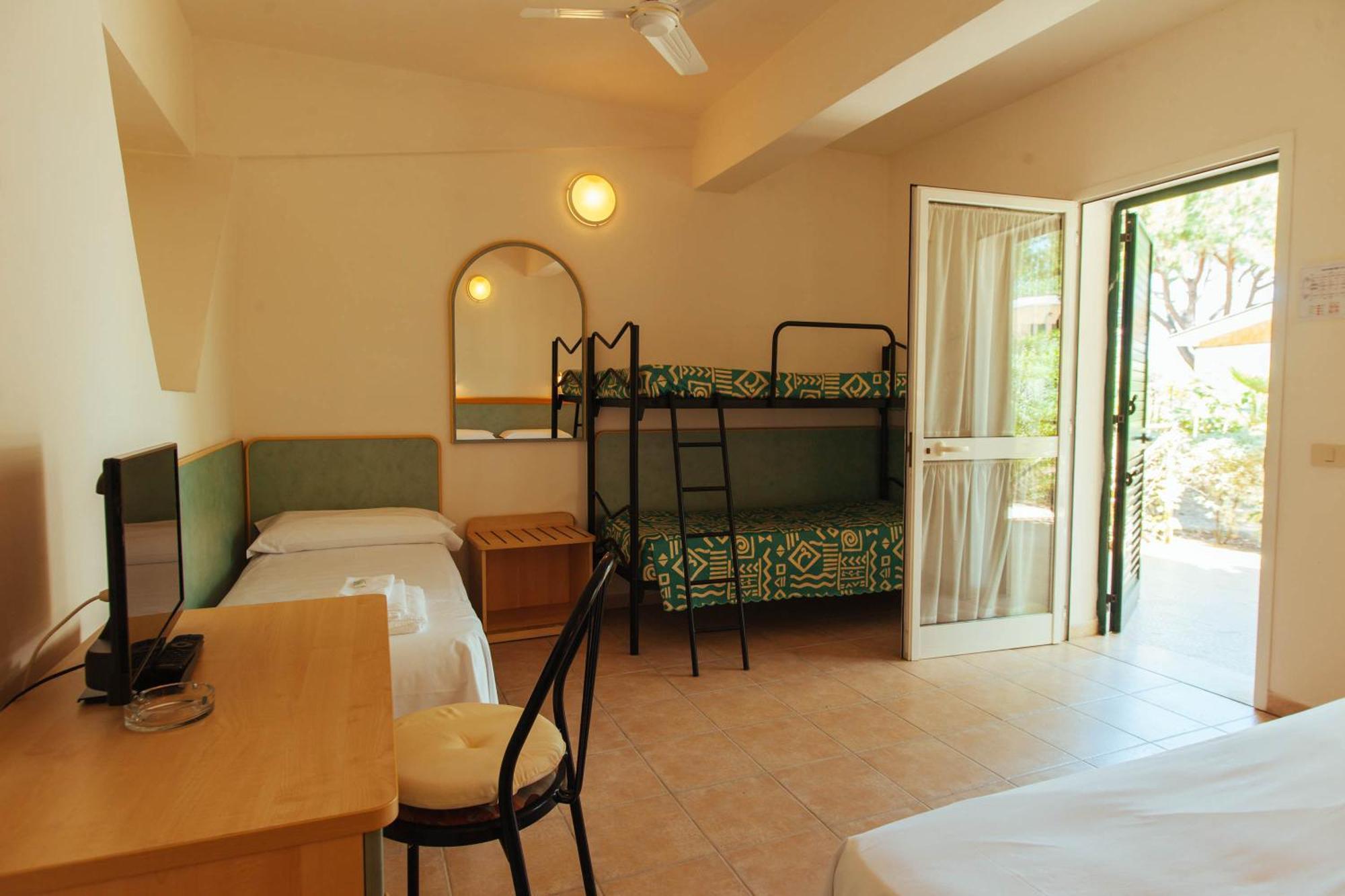 Hotel Perrozzi Vasto Cameră foto